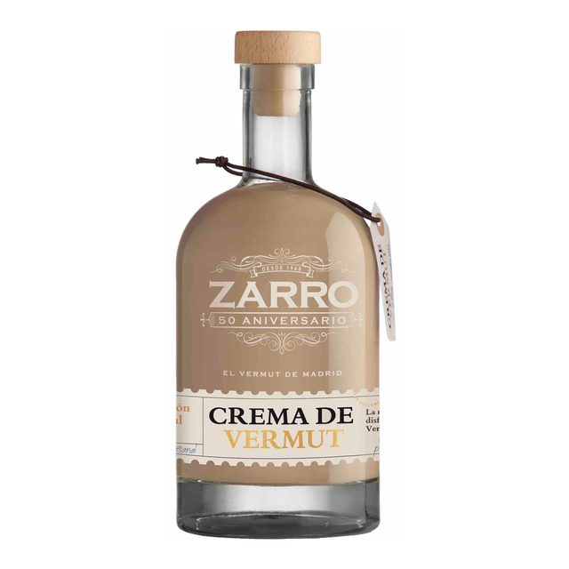 Crema-vermut-zarro-botella-LuxurySpain
